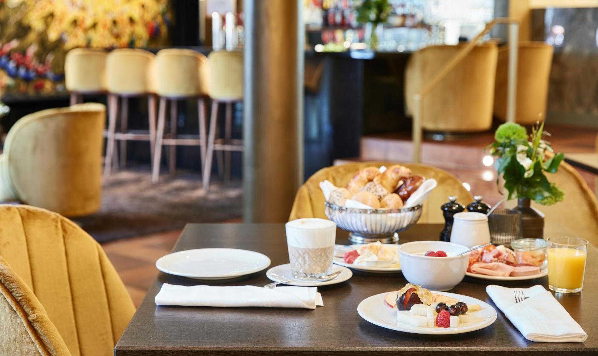 Living Hotel Das Viktualienmarkt München Ngoại thất bức ảnh